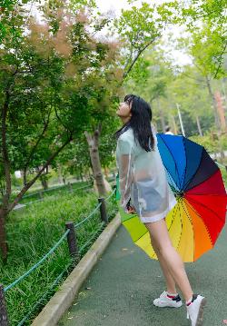 惊爆！50岁丰满老女人竟深陷伦理HD高压监狱？